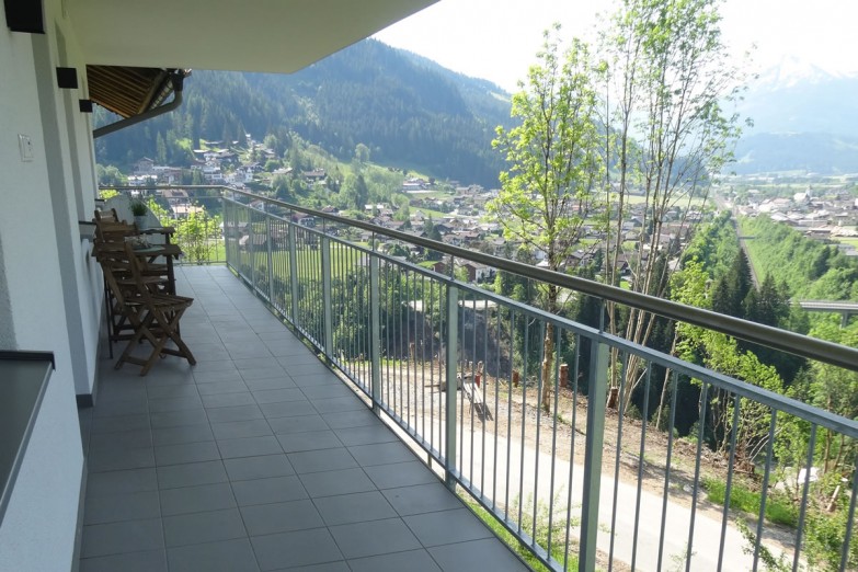 Großer Balkon im Appartement Lackenkogel