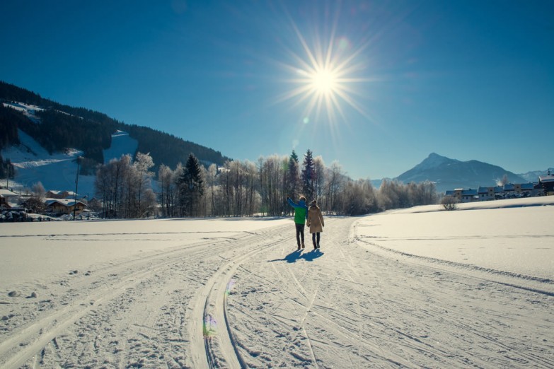 Sonniger Winterspaziergang © TVB Eben im Pongau